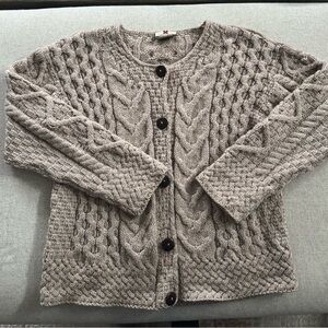 Carraig Donn Sweater Women's Small 100% Merino Wool Cable Knit Ireland Beige